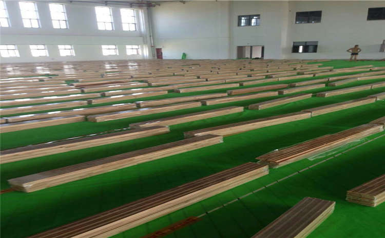 海南硬木企口實(shí)木運(yùn)動(dòng)地板廠家