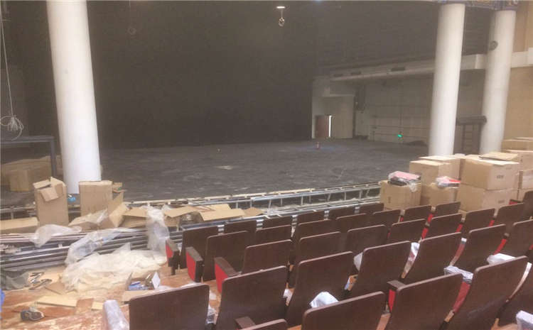 20厚舞臺木地板廠家哪家好？