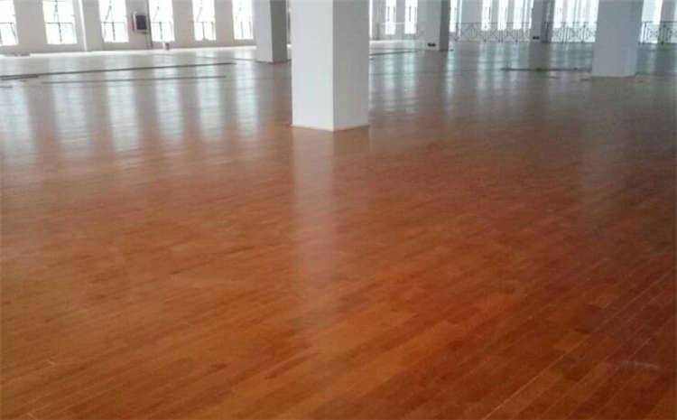 拼接板舞蹈房木地板哪個(gè)牌子好?