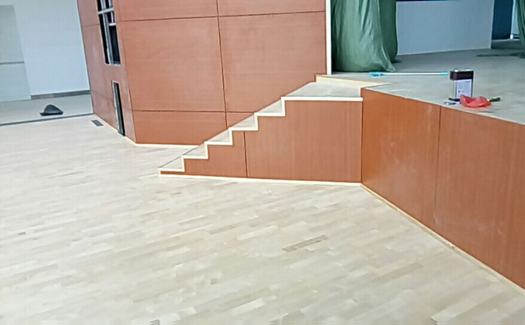 楓木籃球館木地板品牌