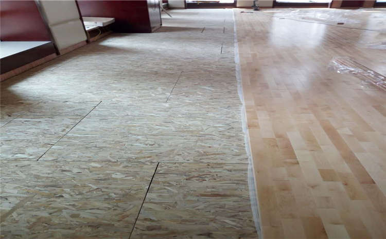 柞木羽毛球館木地板市場(chǎng)價(jià)格表