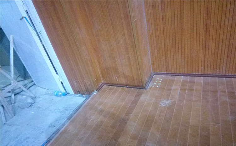 杭州企口實(shí)木運(yùn)動地板什么品牌好