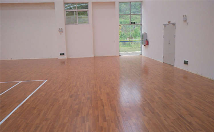 拼接板木地板籃球館批發(fā)價格