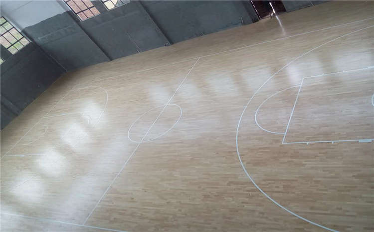 福州柞木實木運動地板批發(fā)