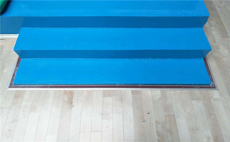 體育場(chǎng)館運(yùn)動(dòng)木地板保養(yǎng)的重要性，很多人不知道