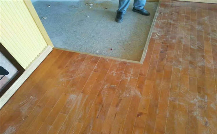 體育木地板如何防水？體育木地板為什么要防水呢？