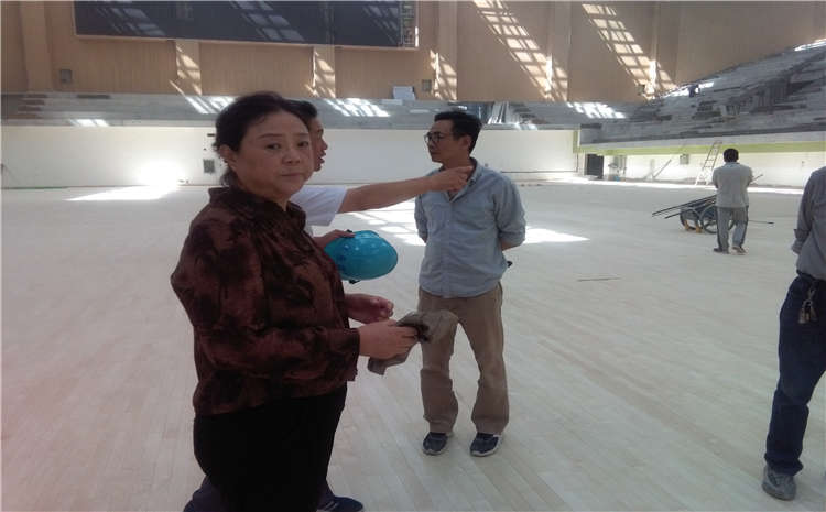 貴陽專業(yè)實(shí)木運(yùn)動(dòng)地板施工