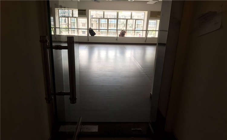 常用的舞蹈房木地板施工方案