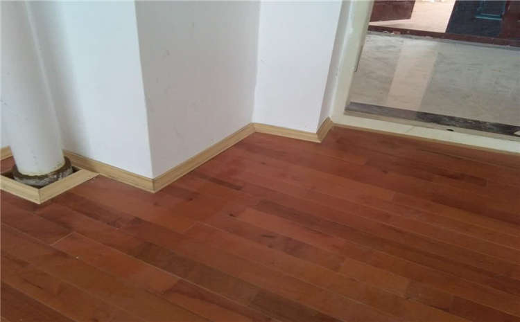 甘肅楓木實(shí)木運(yùn)動地板都有哪些品牌