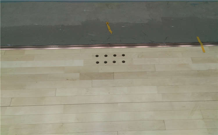 重慶硬木企口實木運動地板打磨翻新