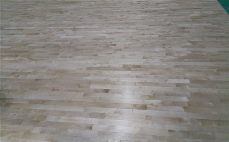 體育館木地板有哪些污染物？