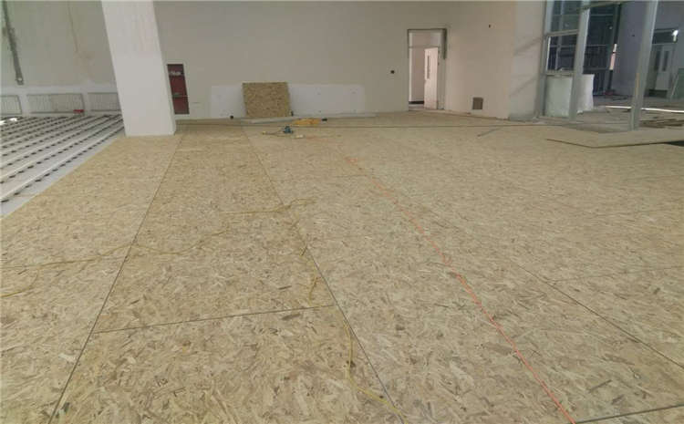 學(xué)校運(yùn)動(dòng)木地板怎么維修