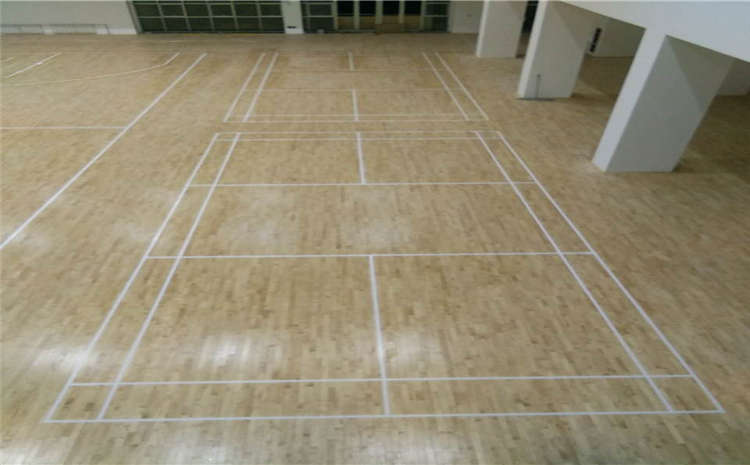 專業(yè)運(yùn)動(dòng)木地板功能特點(diǎn)是什么