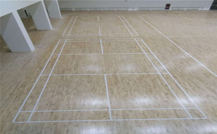 柞木籃球館木地板廠家報(bào)價(jià)表