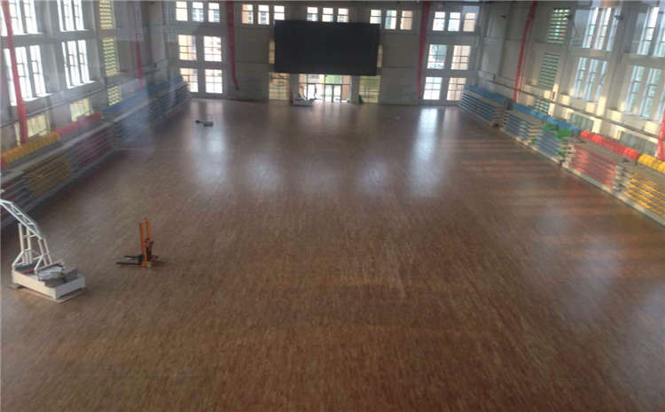 松木舞臺木地板主輔龍骨結構