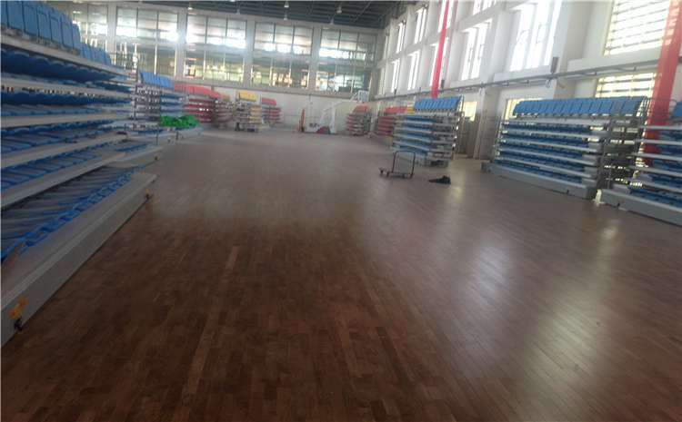 硬木企口運(yùn)動(dòng)木地板等級(jí)