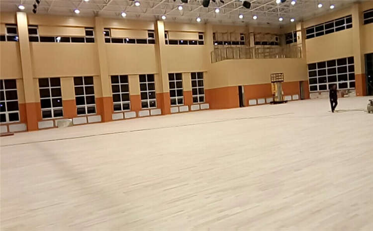 重慶柞木實(shí)木運(yùn)動(dòng)地板施工方案