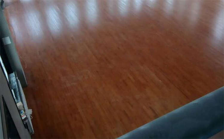 沈陽實(shí)木運(yùn)動地板翻新