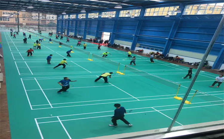 烏魯木齊楓木實木運動地板多少錢一平米