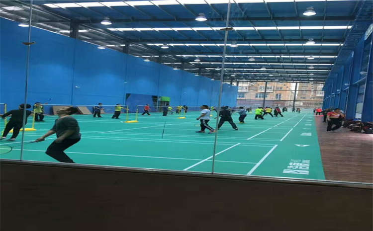 烏魯木齊楓木運(yùn)動木地板怎么選