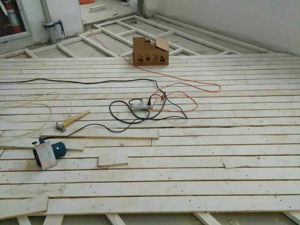 運(yùn)動(dòng)專用木地板