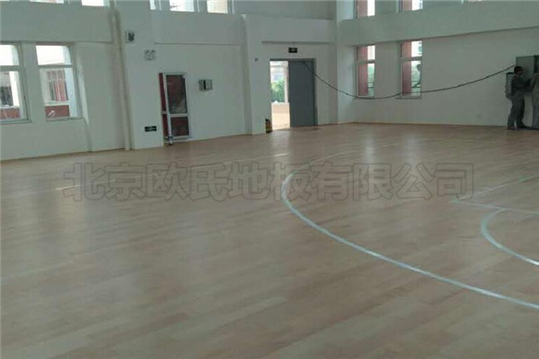 煙臺開發(fā)區(qū)第十小學(xué)運動木地板工程案例 煙臺開發(fā)區(qū)第十小學(xué)運動木地板工程案例