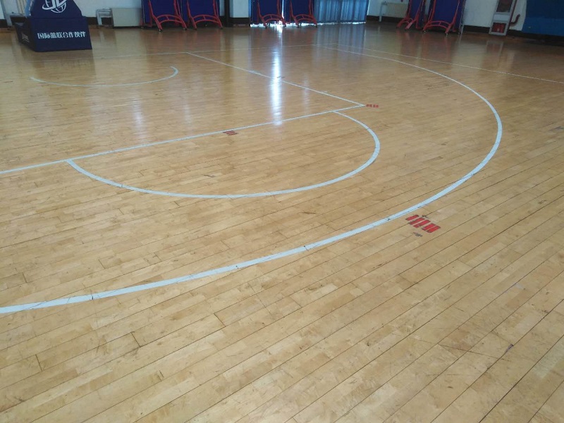 體育木地板翻新.jpg