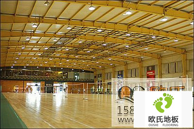 體育木地板復雜的結(jié)構(gòu)造就其強大的性能