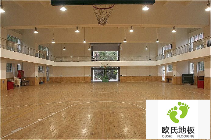 體育館地板不能盲目選材