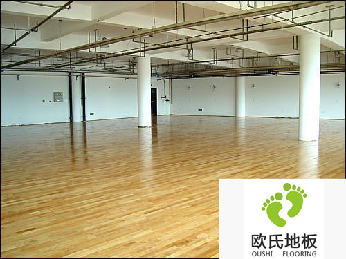 楓木地板，*好的體育運(yùn)動(dòng)木地板