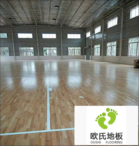 籃球場楓木運動地板施工案例-柳州苗圃林場