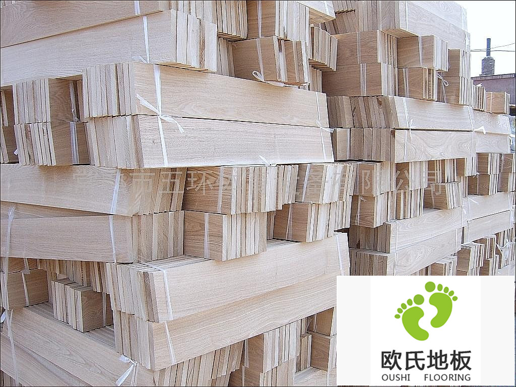 體育木地板廠家為您呈現(xiàn)獨(dú)具一格的體育木地板