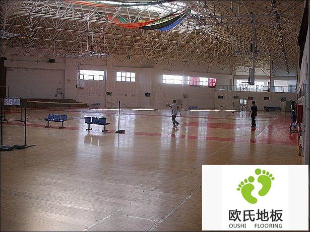 實木運動地板選擇雙龍骨的好處