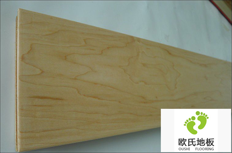 運(yùn)動(dòng)實(shí)木地板價(jià)格評(píng)判地板好壞的因素