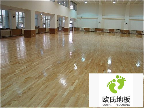 運(yùn)動(dòng)木地板使用時(shí)需注意些什么？