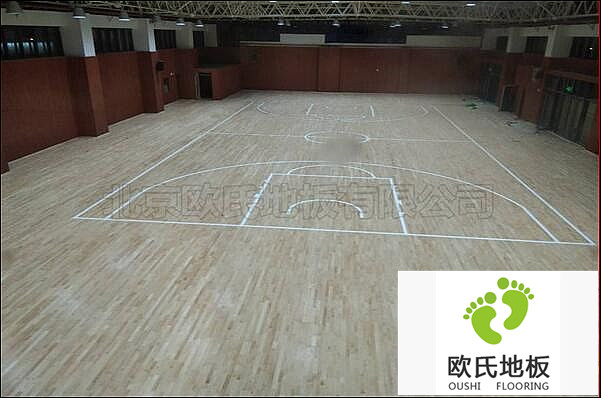 徐州樹(shù)恩中學(xué)籃球館木地板成功案例